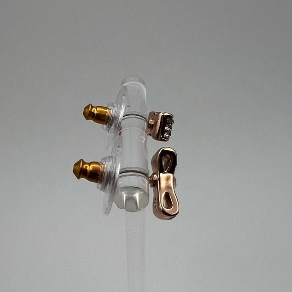 Kate Spade Ready Set Bow pave Bow Studs- New - Picture 5 of 9